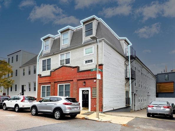 550 E 3rd St, Boston MA 02127