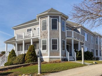9 Meade Avenue