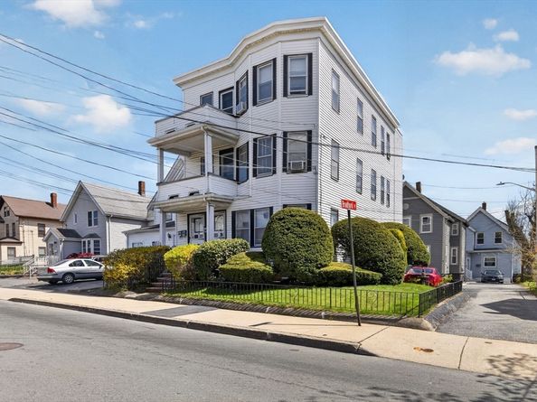 19 Bradford St, Everett MA 02149