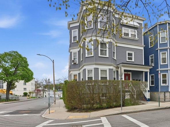 28 Church St 3, Boston MA 02122