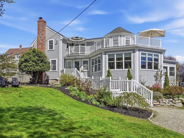 14 Stockbridge St, Cohasset MA 02025