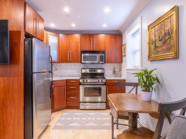 52 Cooper St. 2, Boston MA 02113