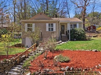 10 Avila Rd