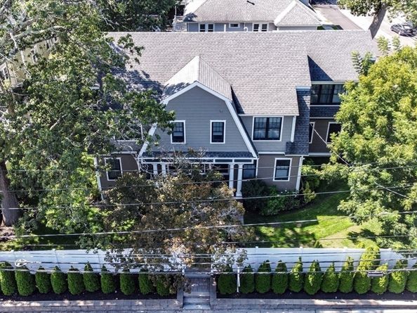 57 Walnut St, Newton MA 02460