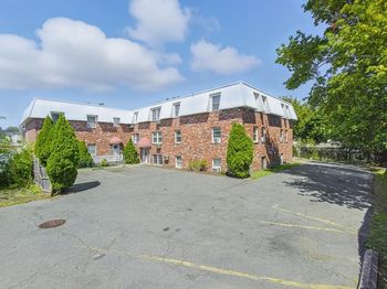 33A Jackson St
