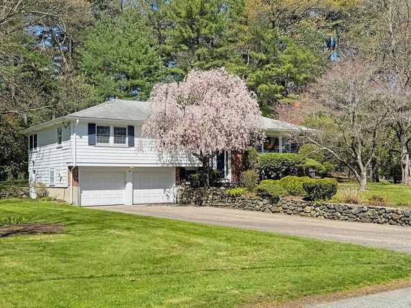 43 Sherburn Cir, Weston MA 02493
