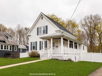 220 Crescent St