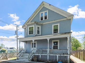 3 Southwick Rd