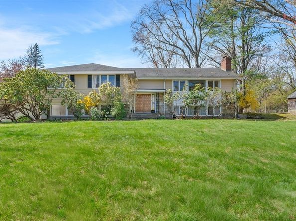 14 October Ln, Weston MA 02493