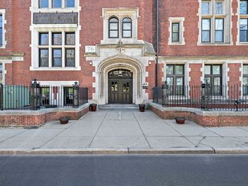 76 Elm St