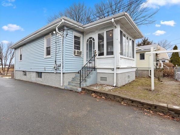 173 Rhoda St, Quincy MA 02169