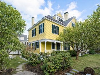 6 Mercer Circle