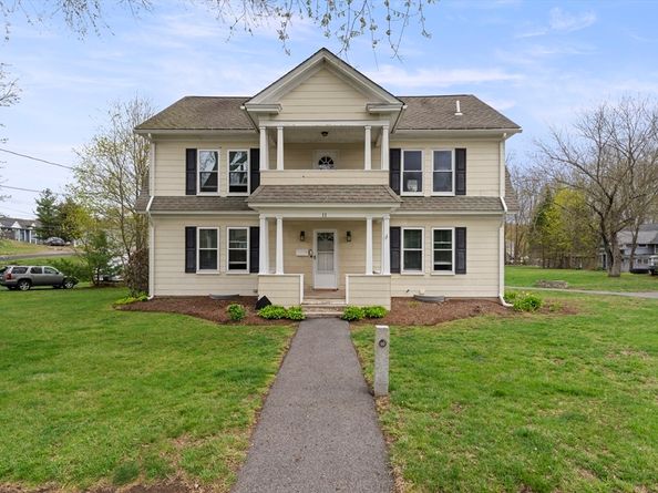 11 River Ave, Grafton MA 01560
