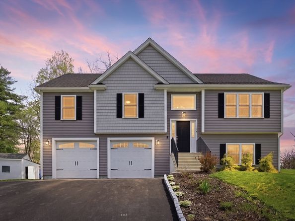 19 Progress Ave, Dudley MA 01571
