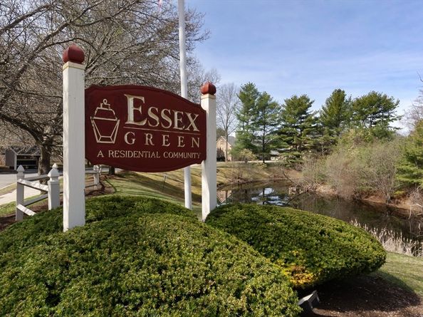 25 Essex Green Ln C, Peabody MA 01960