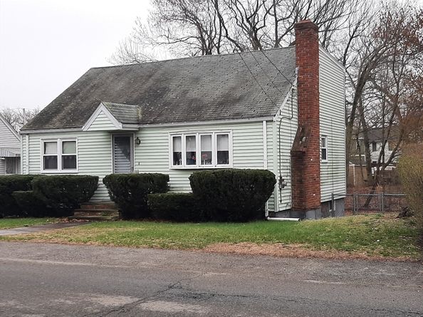 118 Elwell, Malden MA 02148