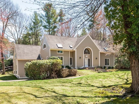 375 Atherton St, Milton MA 02186