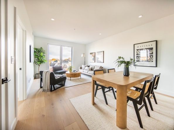 66 Mcgrath Highway 301, Quincy MA 02169