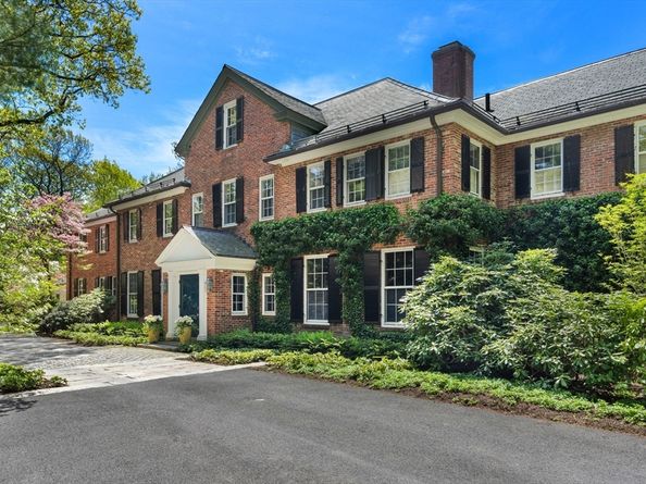 280 Warren St, Brookline MA 02445