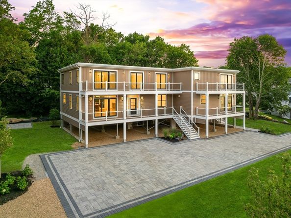 3 Colburn St 1, Gloucester MA 01930