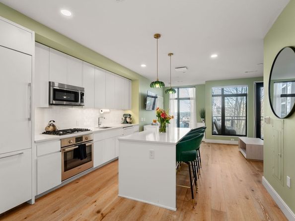 191 Washington St 423, Boston MA 02135