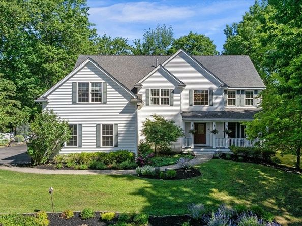 22 Sawyer Ln, Middleton MA 01949