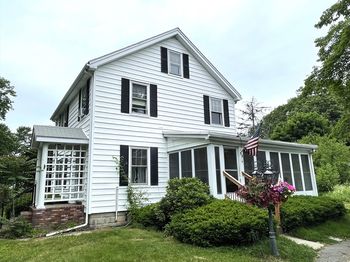 3 Lowell St