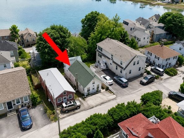 20 Hillside Rd, Hull MA 02045