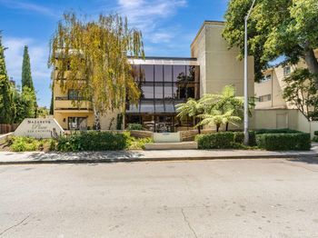 324 Catalpa Street