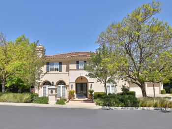 4939 Eastbourne Court