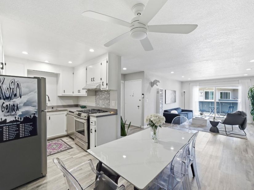 38228 Paseo Padre Parkway 10, Fremont CA 94536