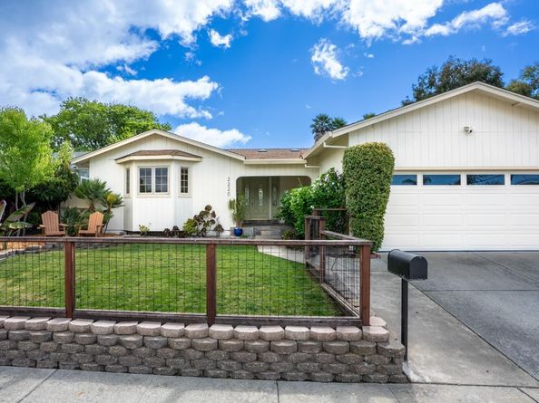 2220 Juan Pablo Lane, Santa Cruz CA 95062