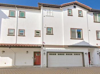 6245 Thornton Avenue