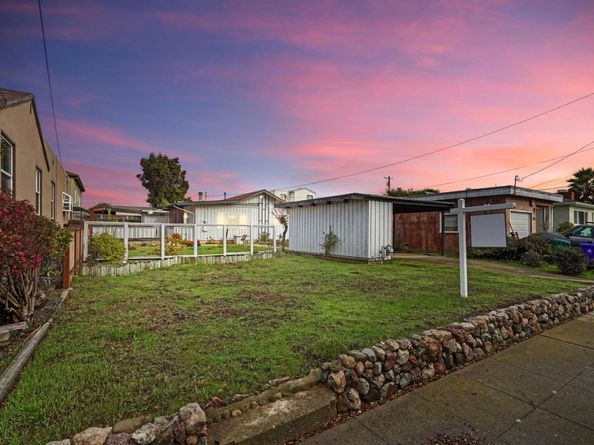 3315 Esmond Avenue, Richmond CA 94805