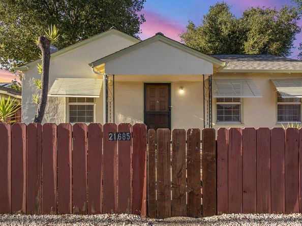 21685 Olive Avenue, Cupertino CA 95014