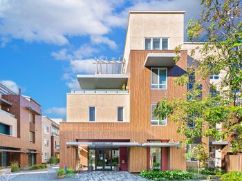 2358 Velocity Common