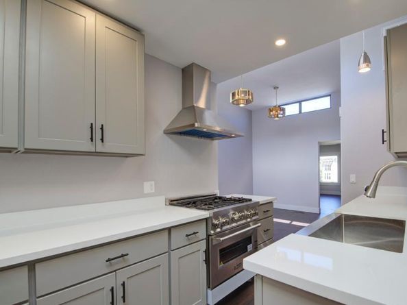 649-651 Francisco St, San Francisco CA 94133