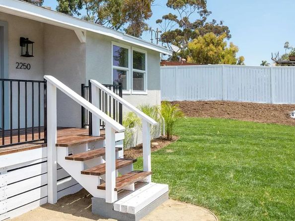 2250 Oceanside Boulevard, Oceanside CA 92054