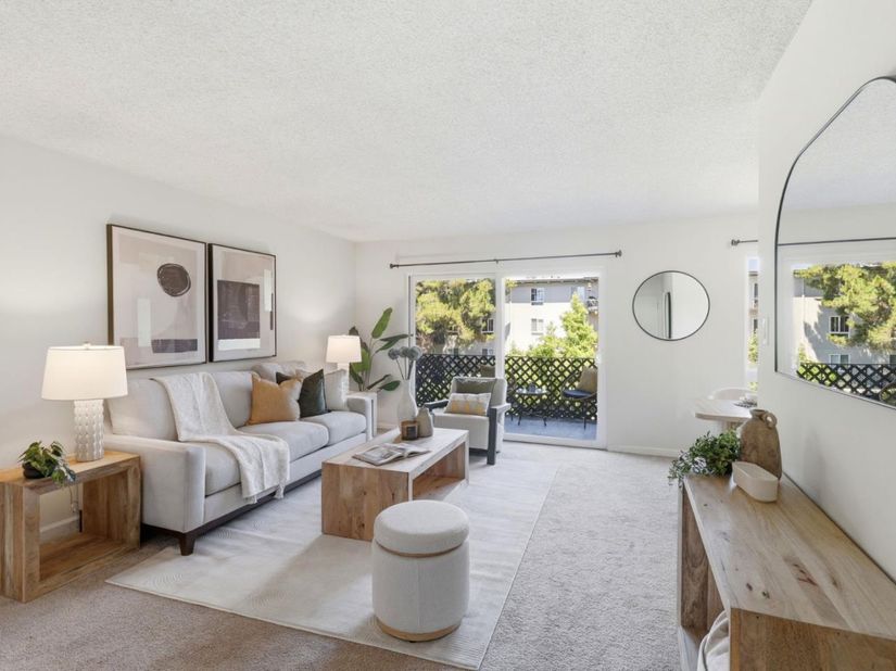 815 N Humboldt Street 302, San Mateo CA 94401