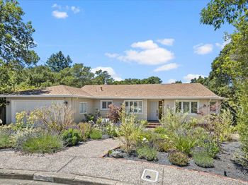 35 Tulip Court
