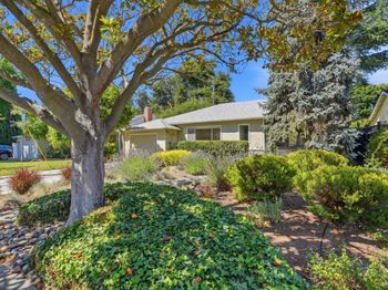 570 Kenwood Drive