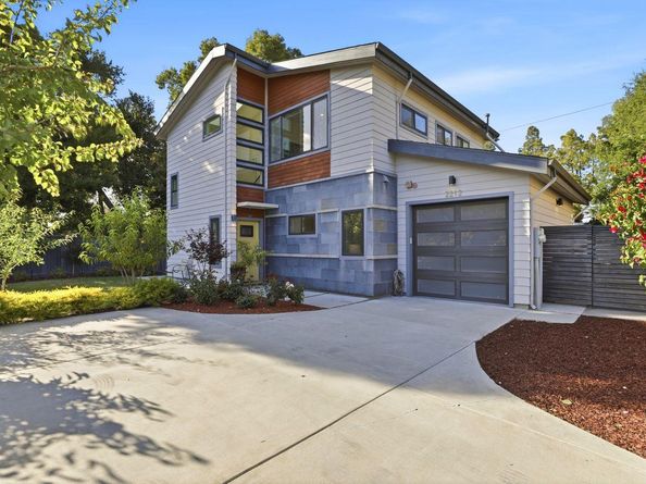 2212 Leland Avenue, Mountain View CA 94040