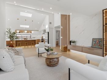 1292 Sunrise Way
