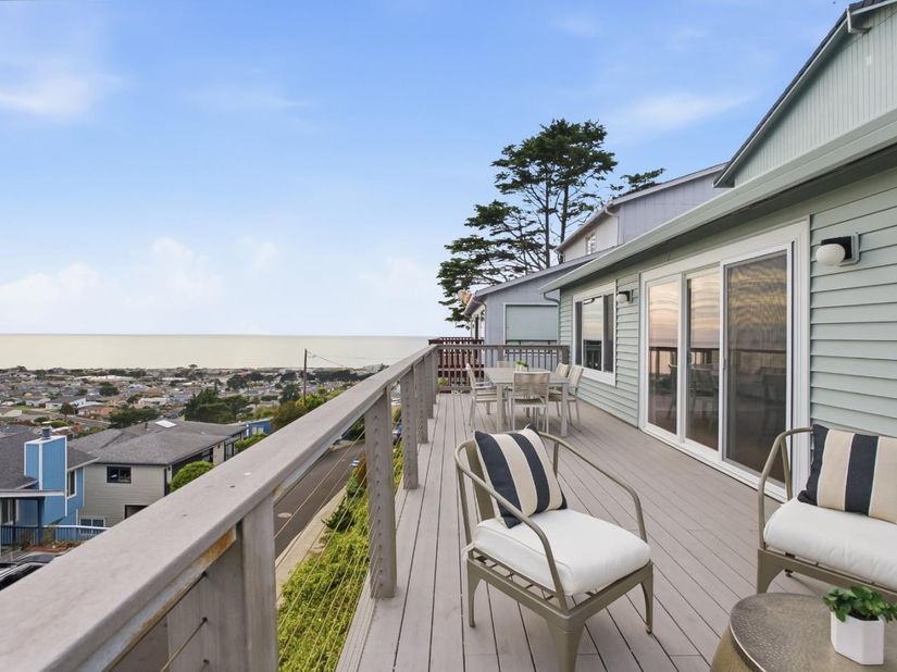 613 Farallon Avenue, Pacifica CA 94044
