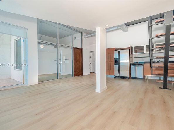 10 SW South River Dr 607, Miami FL 33130