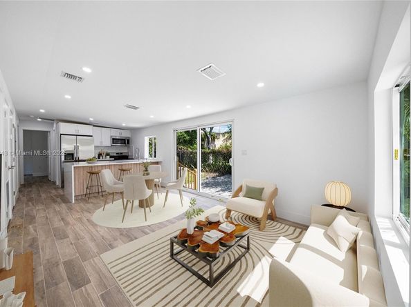 5900 NW 5th Ct, Miami FL 33127