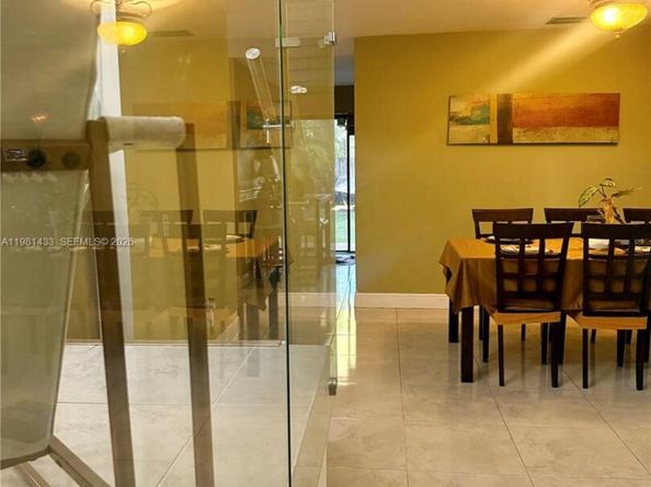 5119 SW 153rd Pl N, Miami FL 33185