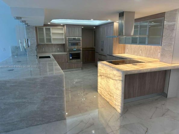 700 S Ocean Blvd 504, Boca Raton FL 33432