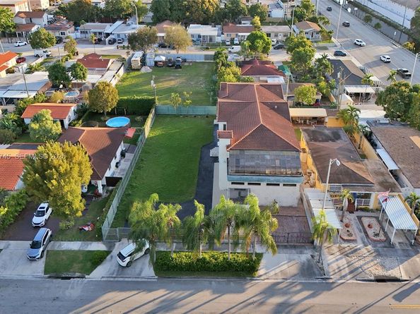 366 W 12th St, Hialeah FL 33010