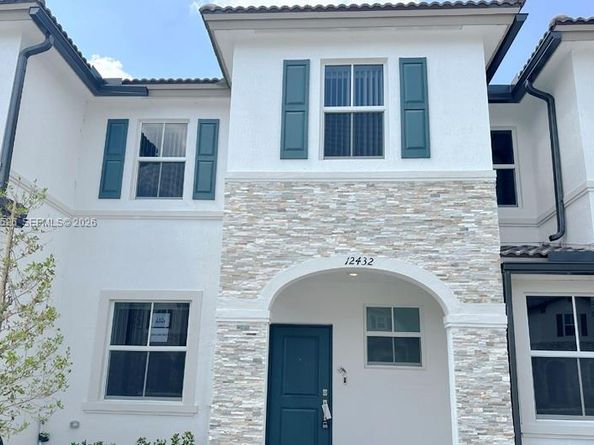 12428 NW 23rd Ct, Miami FL 33167